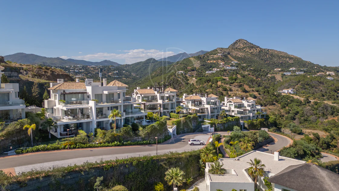 Charming Penthouse Located in Marbella Club Hills, Benahavis