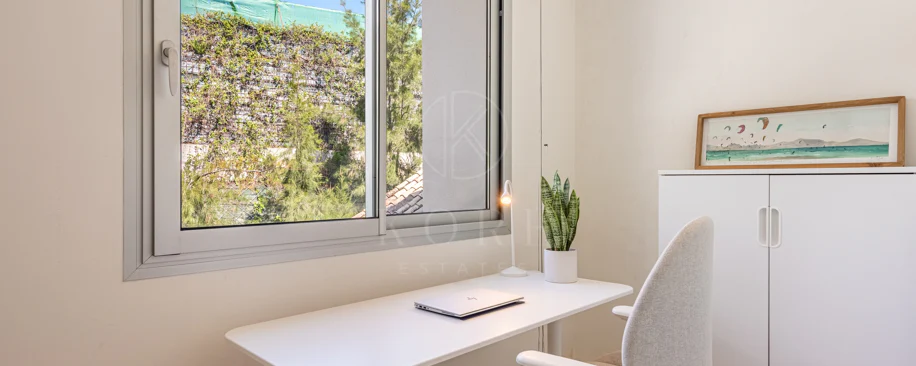 Charming Penthouse Located in Marbella Club Hills, Benahavis