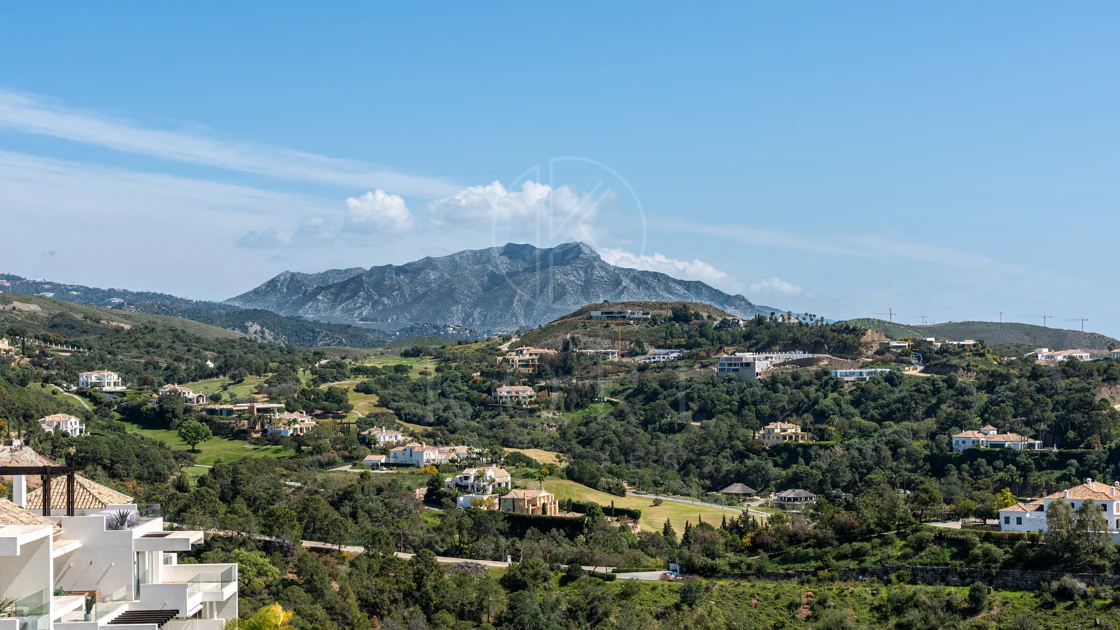Charming Penthouse Located in Marbella Club Hills, Benahavis