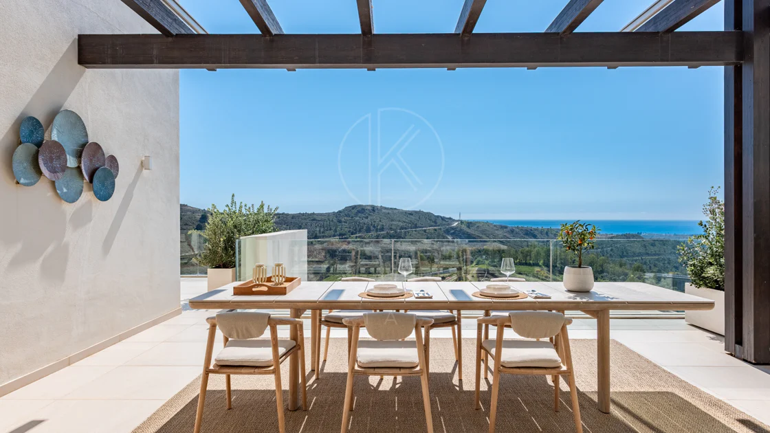 Charming Penthouse Located in Marbella Club Hills, Benahavis