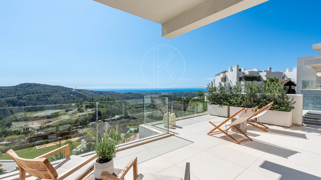 Charming Penthouse Located in Marbella Club Hills, Benahavis