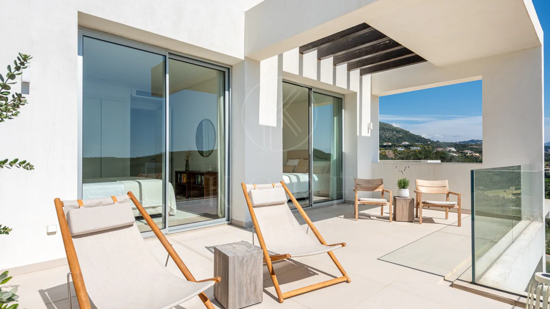 Charming Penthouse Located in Marbella Club Hills, Benahavis