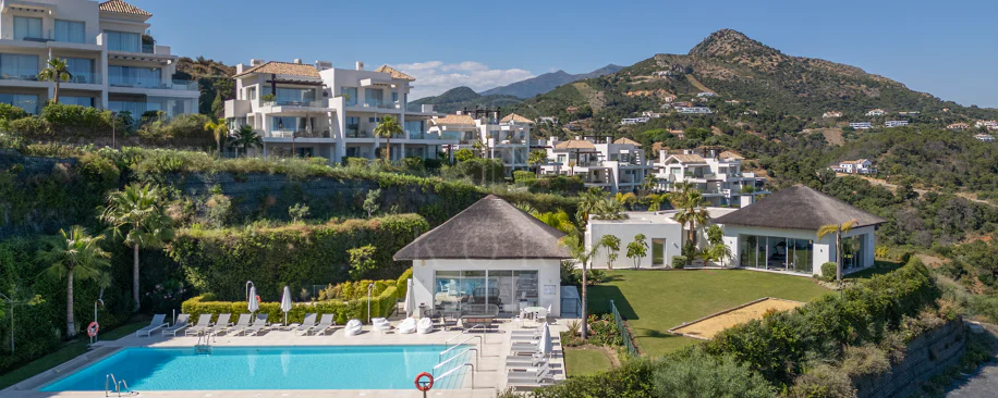 Charming Penthouse Located in Marbella Club Hills, Benahavis