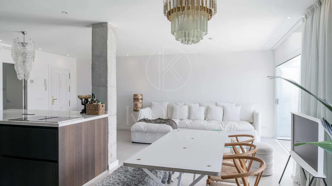 Penthouse for sale in La Quinta, Benahavis