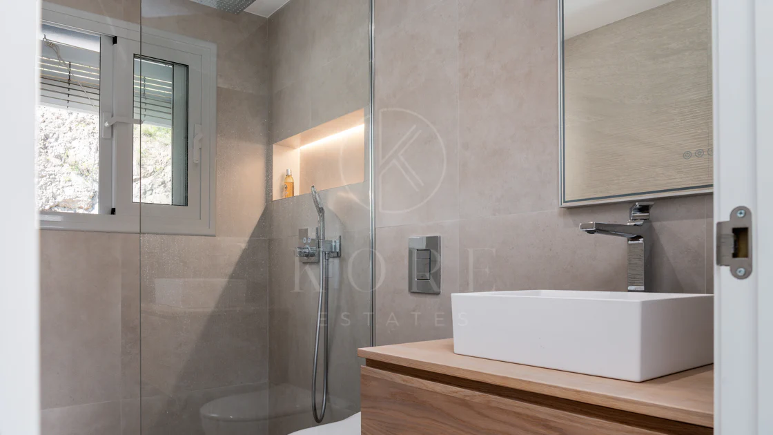 Penthouse for sale in La Quinta, Benahavis