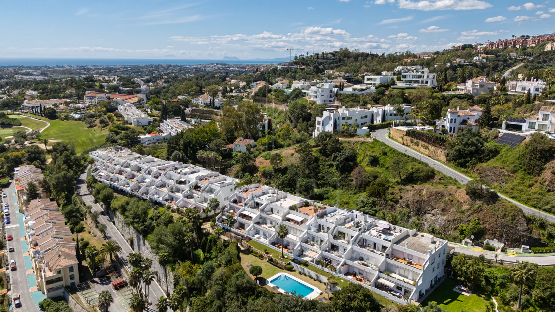 Penthouse for sale in La Quinta, Benahavis