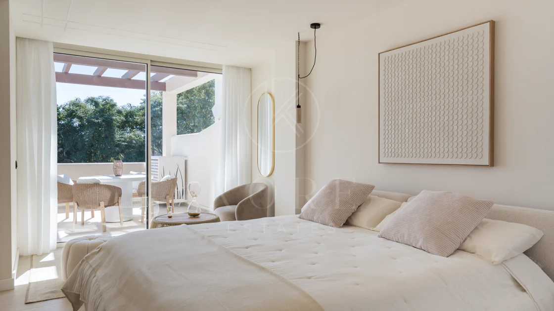 Palacetes 7 - Beautifully renovated three-bedroom apartment in La Cerquilla with Sea views.