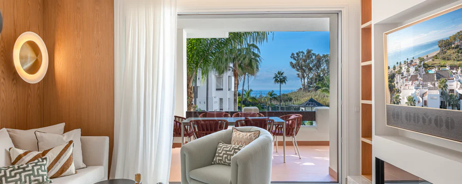 Apartamento moderno en primera línea de playa en Bahía del Velerín