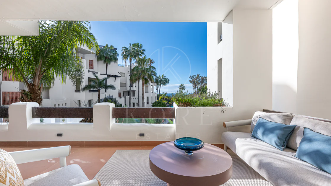 Apartamento moderno en primera línea de playa en Bahía del Velerín