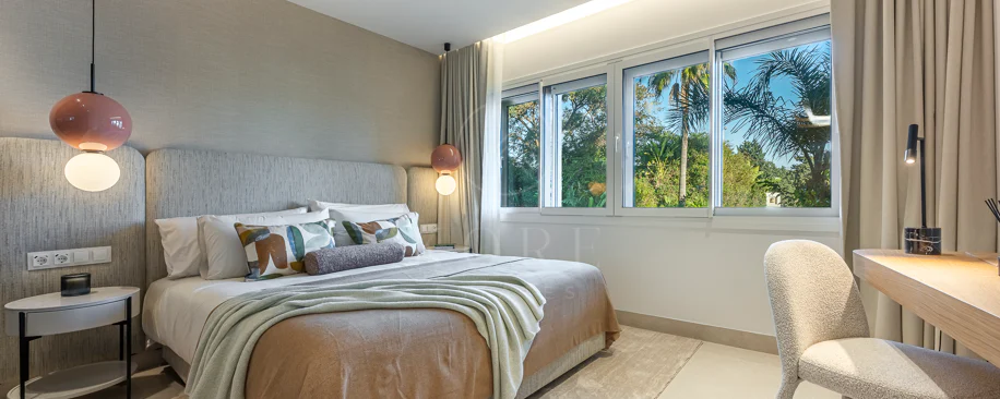 Apartamento moderno en primera línea de playa en Bahía del Velerín