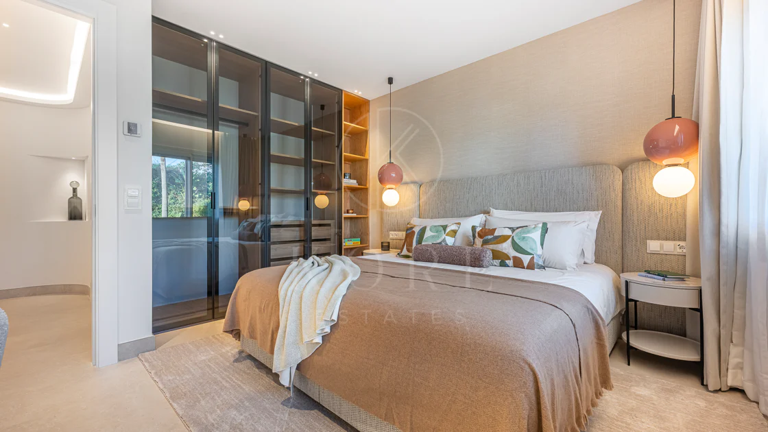 Apartamento moderno en primera línea de playa en Bahía del Velerín
