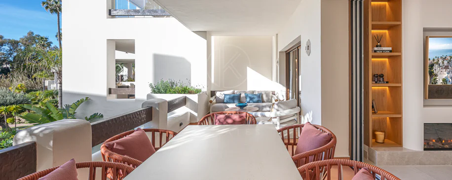 Apartamento moderno en primera línea de playa en Bahía del Velerín