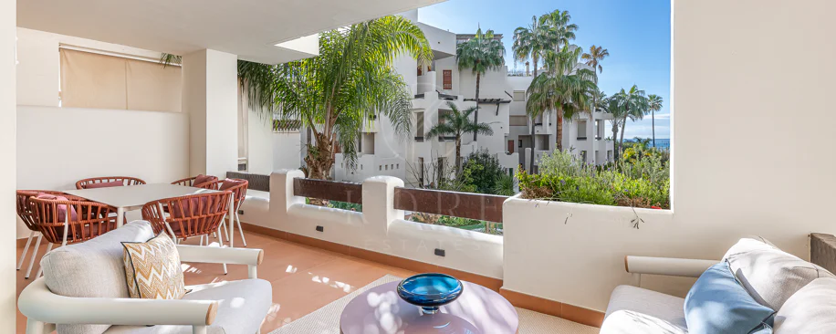 Apartamento moderno en primera línea de playa en Bahía del Velerín