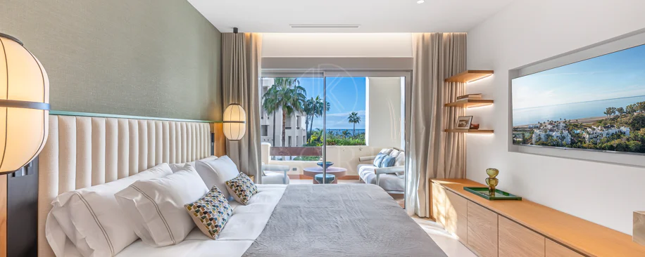 Apartamento moderno en primera línea de playa en Bahía del Velerín