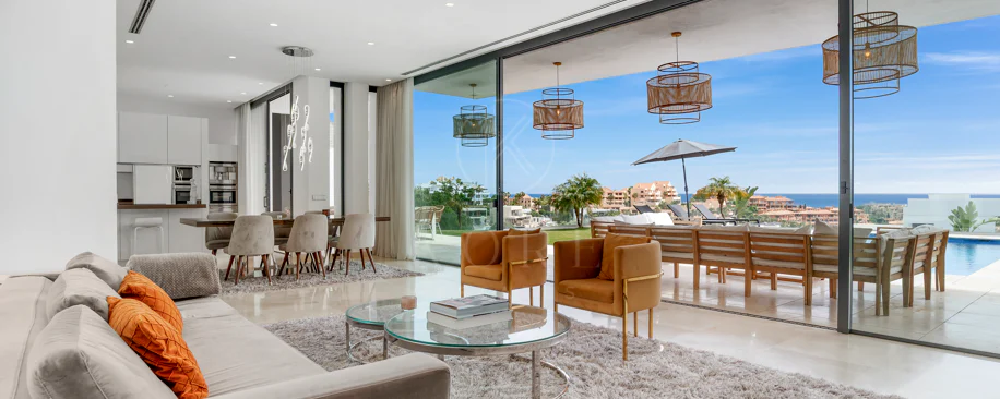 Villa en venta en La Alqueria, Benahavis