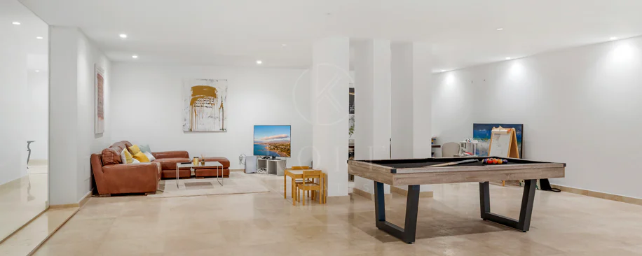 Villa en venta en La Alqueria, Benahavis