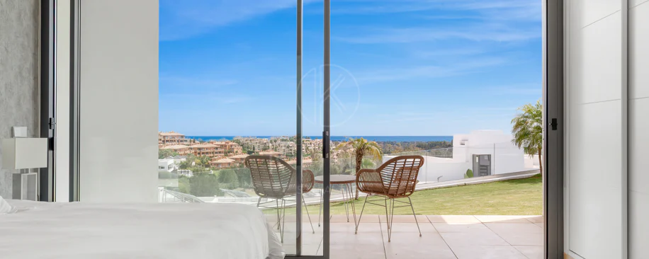 Villa en venta en La Alqueria, Benahavis