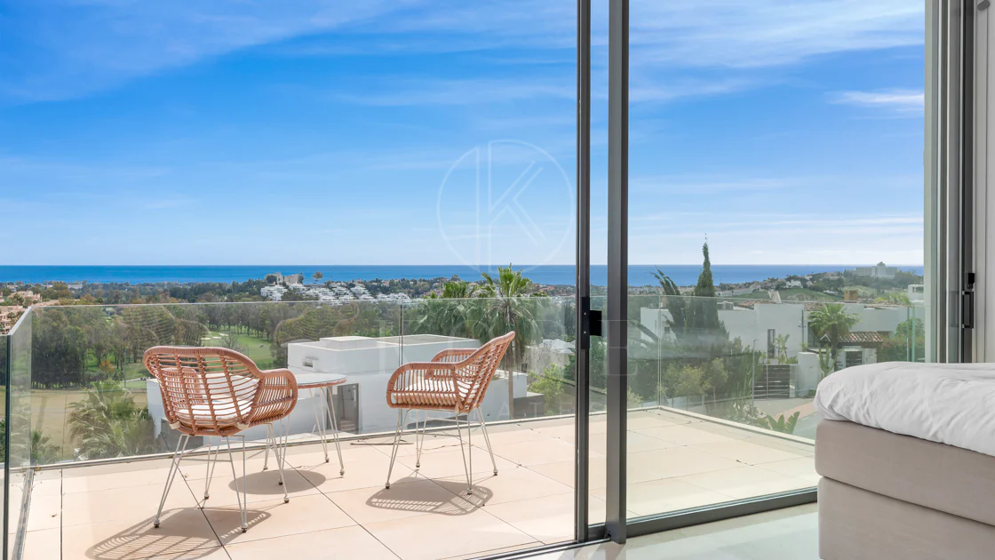 Villa en venta en La Alqueria, Benahavis