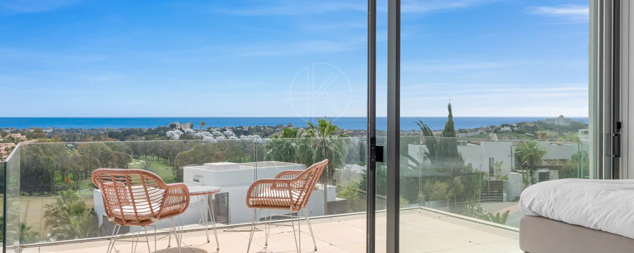 Villa en venta en La Alqueria, Benahavis