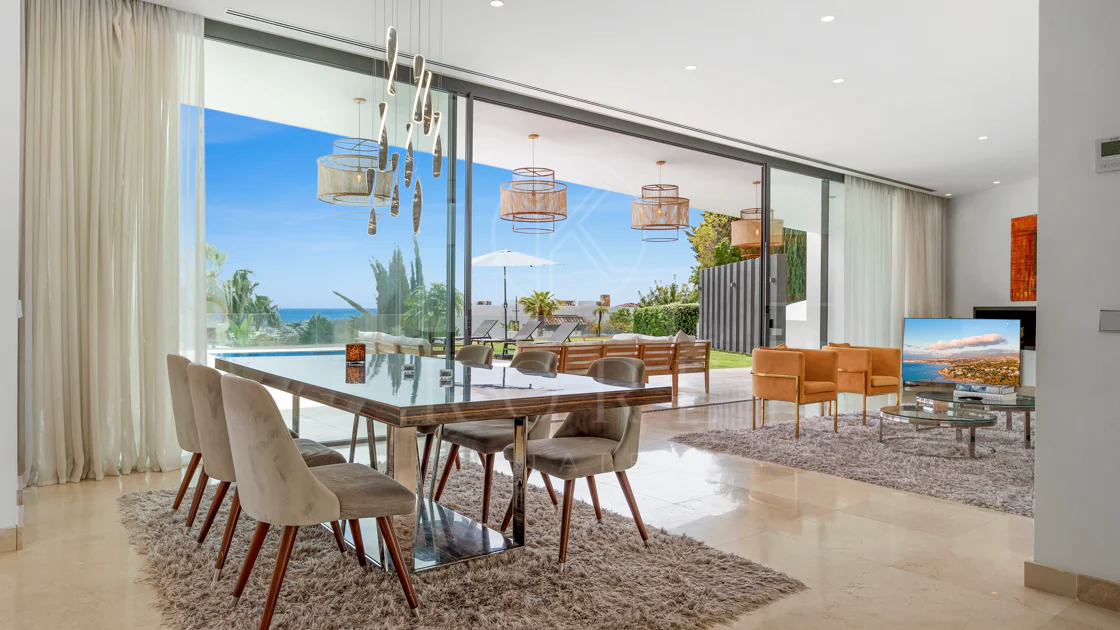 Villa en venta en La Alqueria, Benahavis
