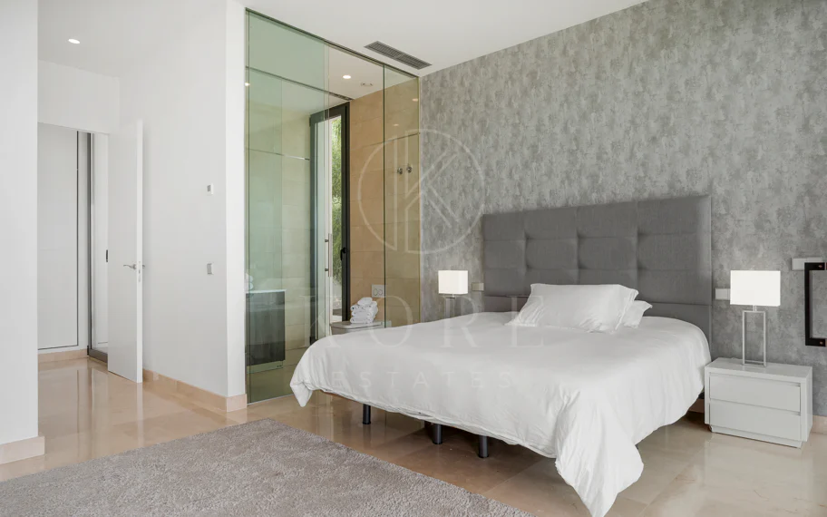 Villa en venta en La Alqueria, Benahavis