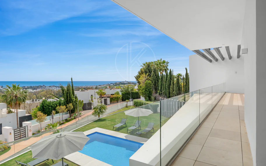 Villa en venta en La Alqueria, Benahavis