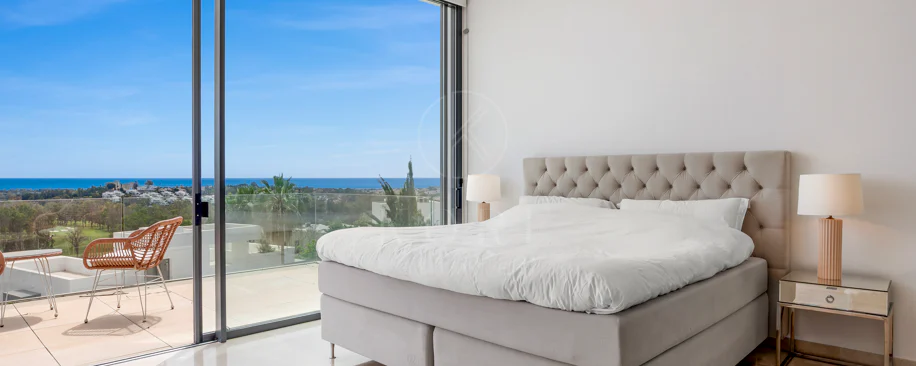 Villa en venta en La Alqueria, Benahavis