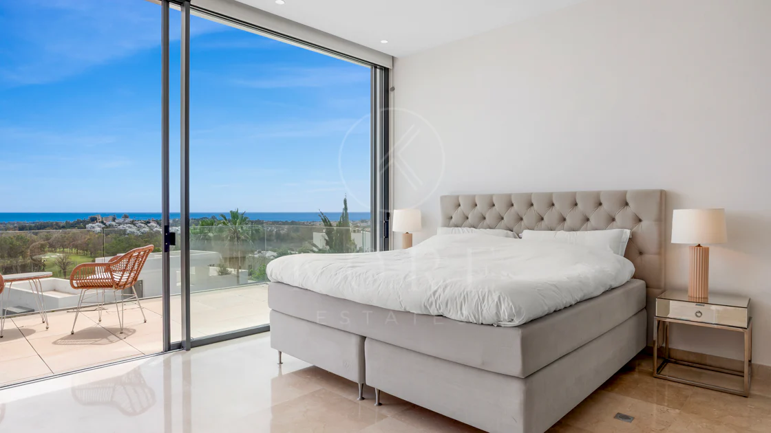 Villa en venta en La Alqueria, Benahavis