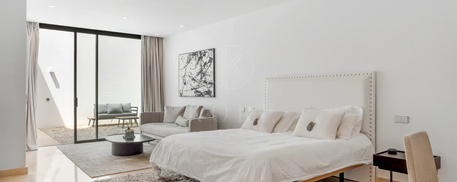 Villa en venta en La Alqueria, Benahavis