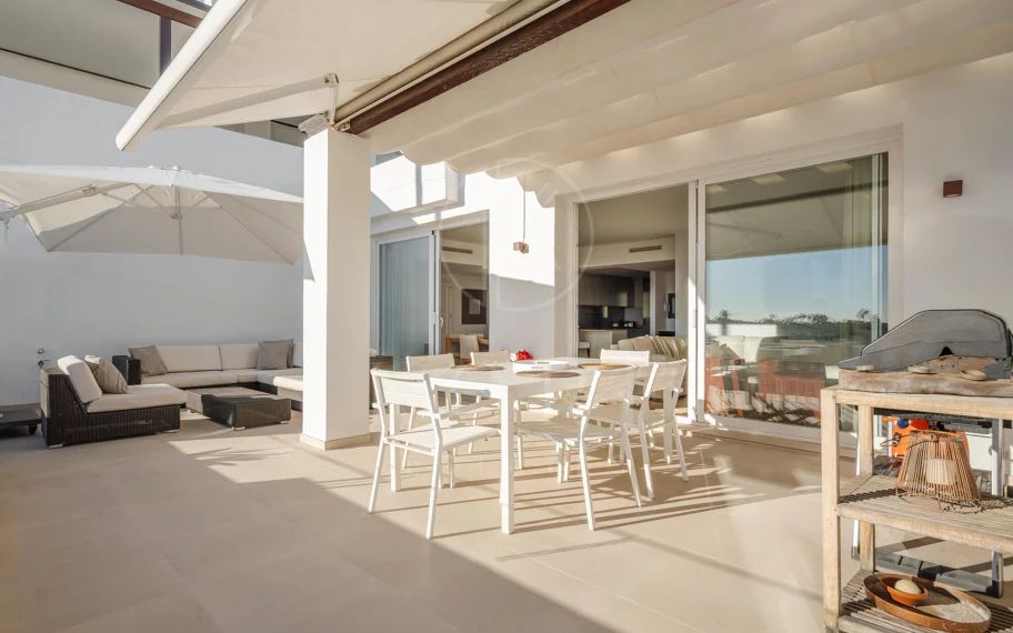 Elegant duplex penthouse in Aloha, Marbella with 3 bedrooms