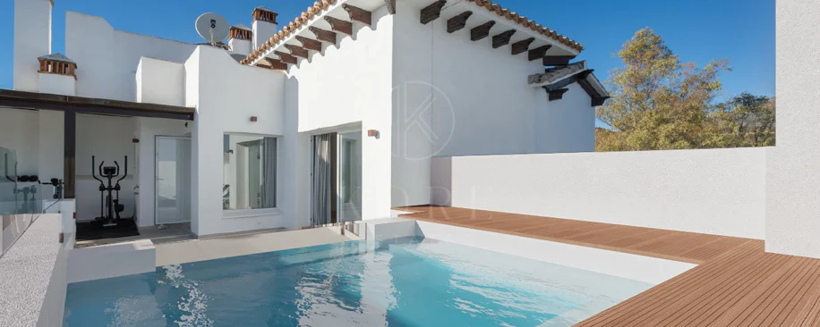 Elegant duplex penthouse in Aloha, Marbella with 3 bedrooms