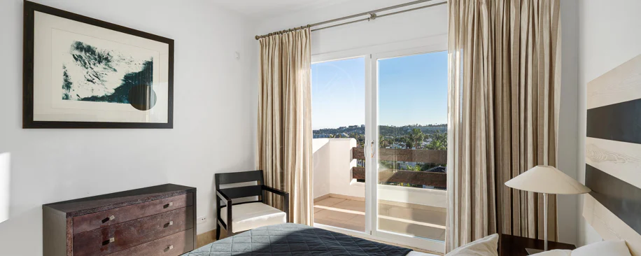 Elegant duplex penthouse in Aloha, Marbella with 3 bedrooms