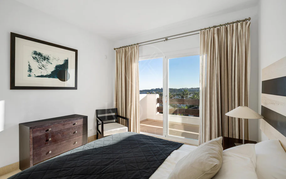 Elegant duplex penthouse in Aloha, Marbella with 3 bedrooms