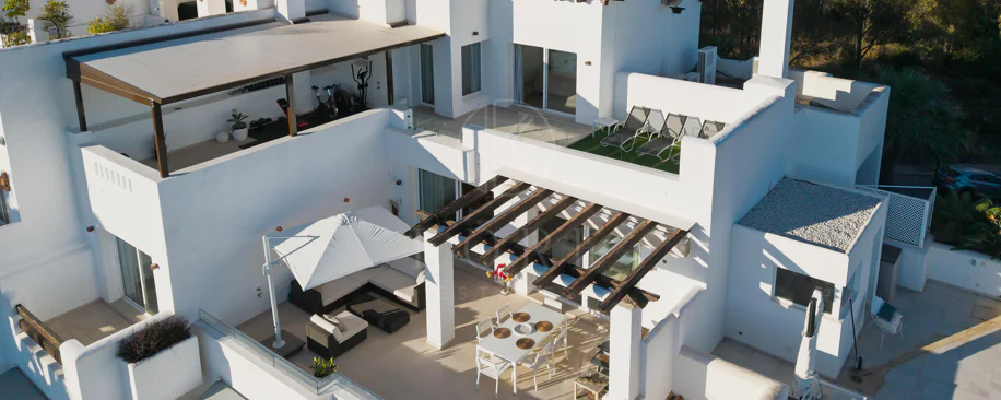Elegant duplex penthouse in Aloha, Marbella with 3 bedrooms