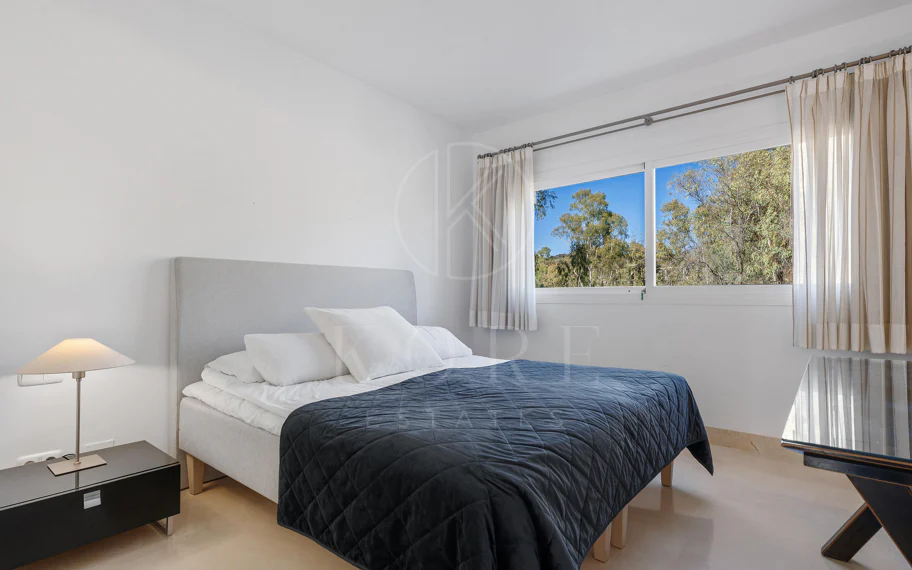 Elegant duplex penthouse in Aloha, Marbella with 3 bedrooms
