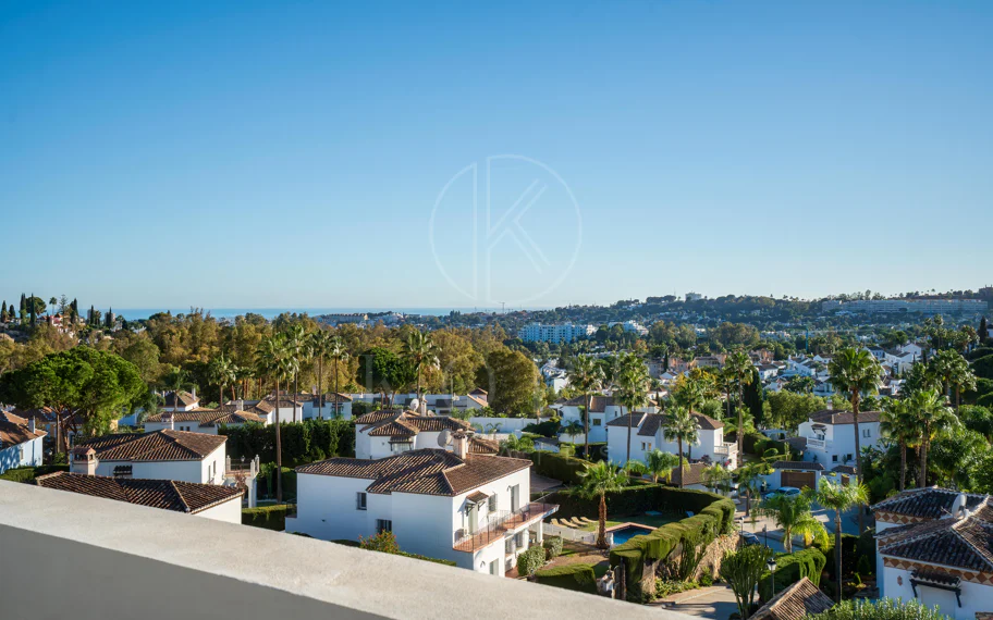 Elegant duplex penthouse in Aloha, Marbella with 3 bedrooms