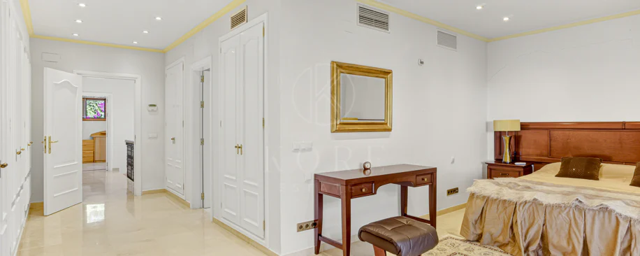Elegant, southeast facing five bedroom Villa located on the New Golden Mile in Estepona, just steps from the beach