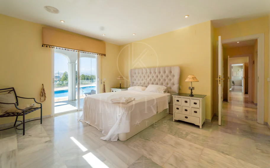 Villa for sale in El Chaparral, Mijas Costa