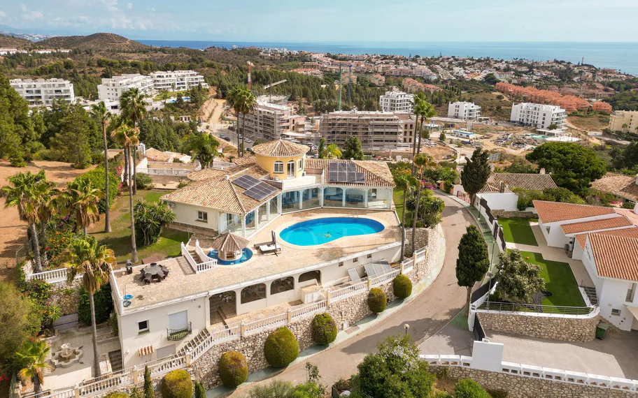 Villa for sale in El Chaparral, Mijas Costa