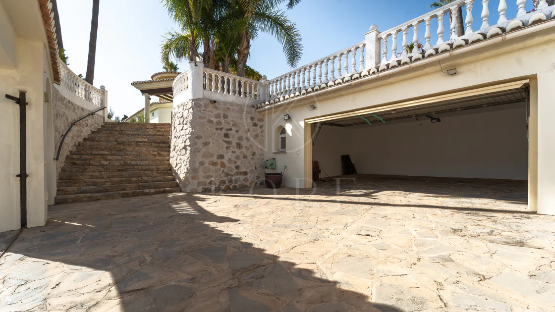 Villa for sale in El Chaparral, Mijas Costa
