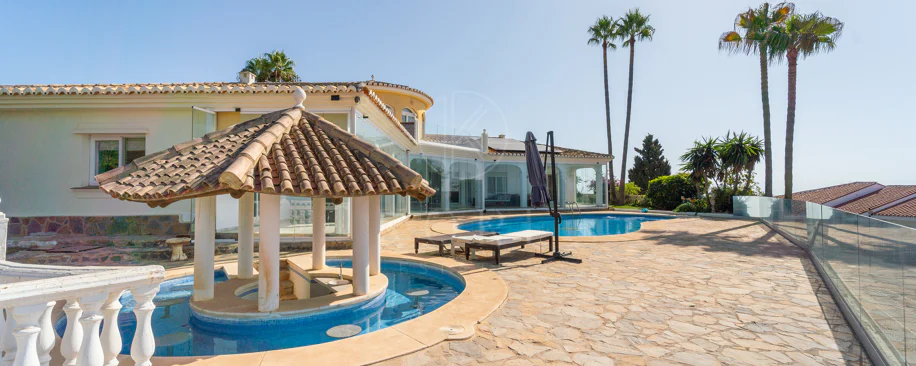 Villa for sale in El Chaparral, Mijas Costa