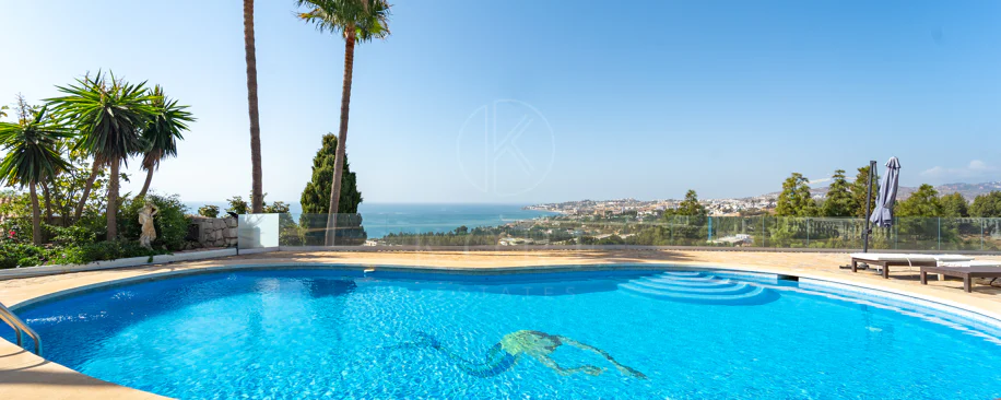 Villa for sale in El Chaparral, Mijas Costa