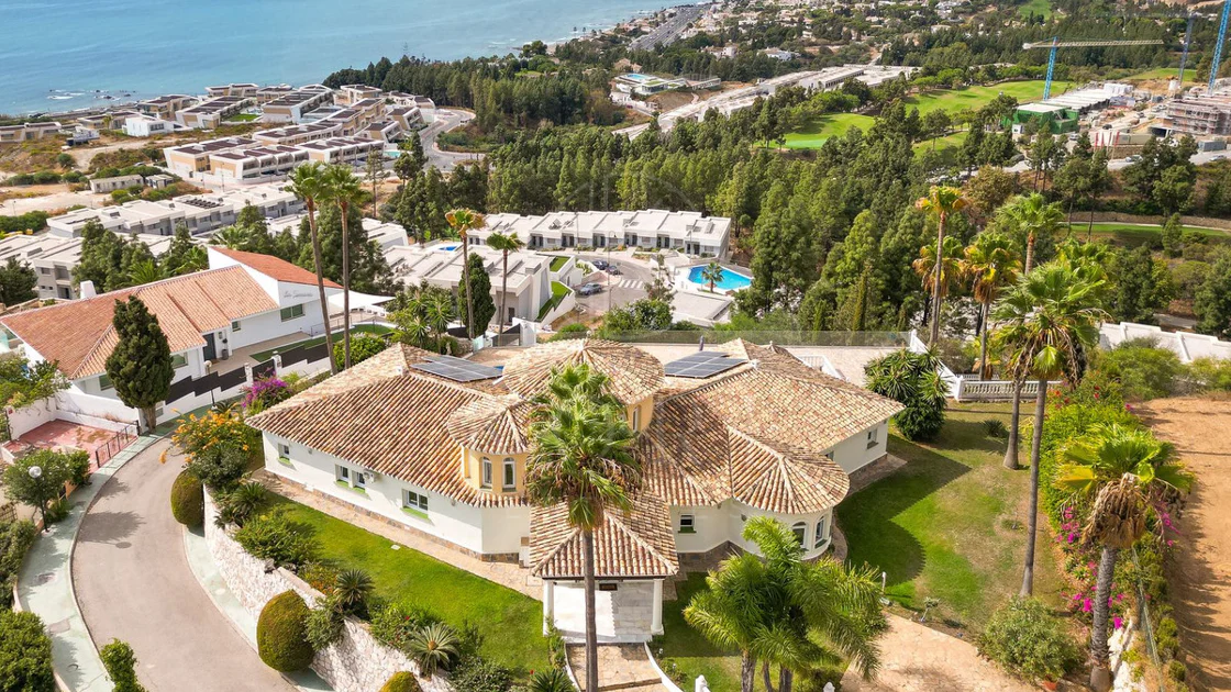 Villa for sale in El Chaparral, Mijas Costa