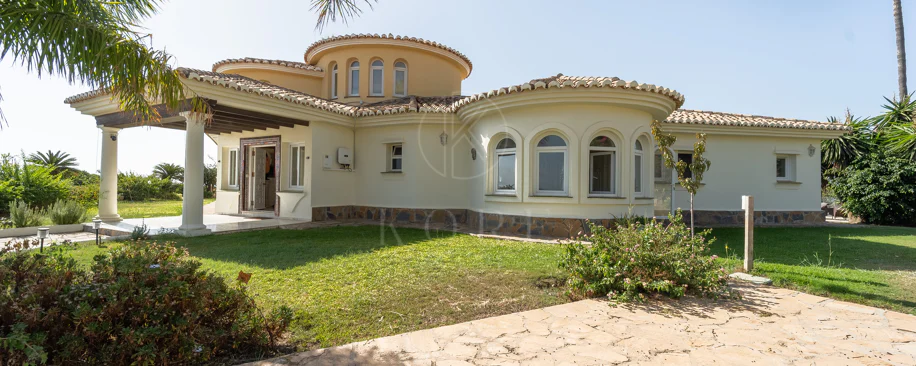 Villa for sale in El Chaparral, Mijas Costa