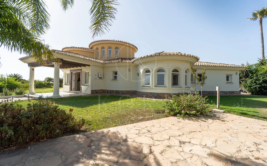 Villa for sale in El Chaparral, Mijas Costa