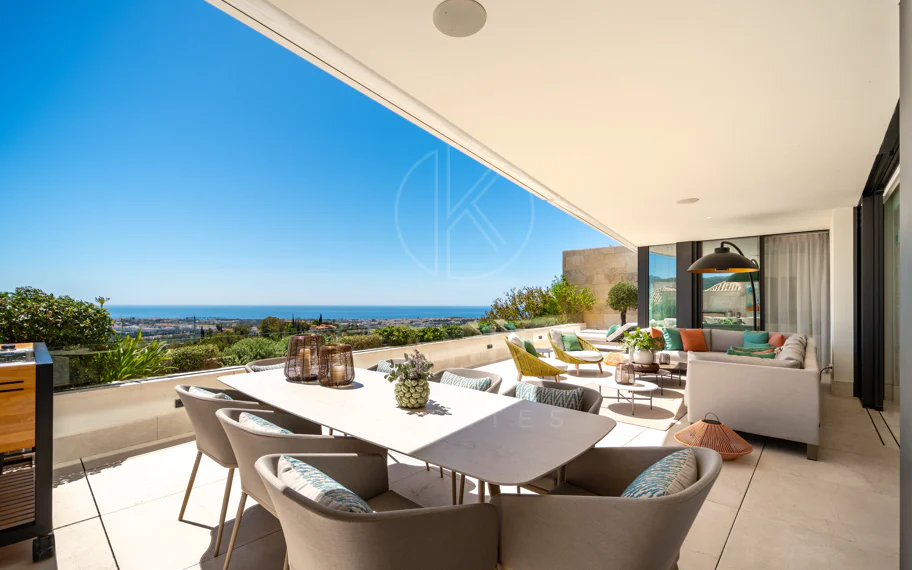 Luxury aparmtment in la Quinta with excellen views