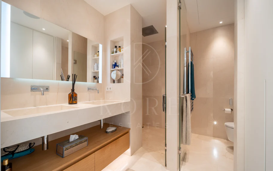 Luxury aparmtment in la Quinta with excellen views
