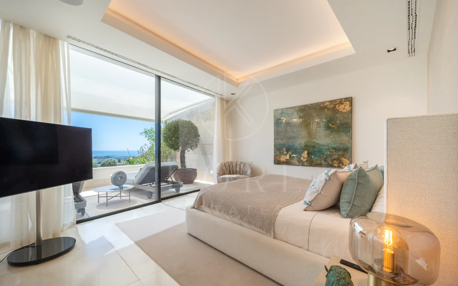Luxury aparmtment in la Quinta with excellen views