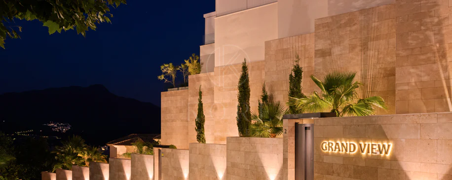 Luxury aparmtment in la Quinta with excellen views