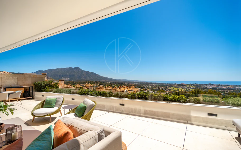 Luxury aparmtment in la Quinta with excellen views